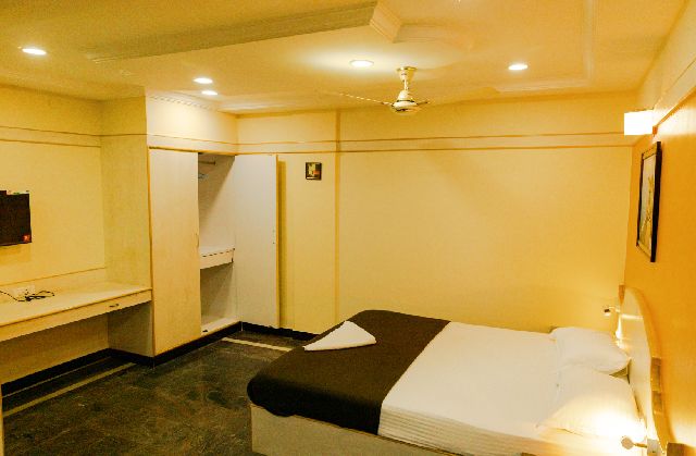 Shriranjani rooms3